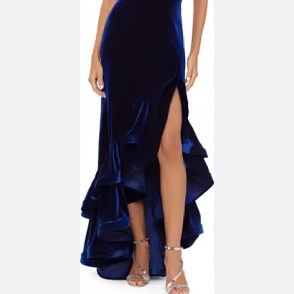 NWT Betsy & Adam Tiered Ruffle High-Low Velvet Gown - Picture 2 of 10